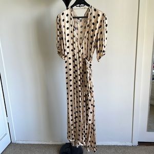 Saten polka dot dress